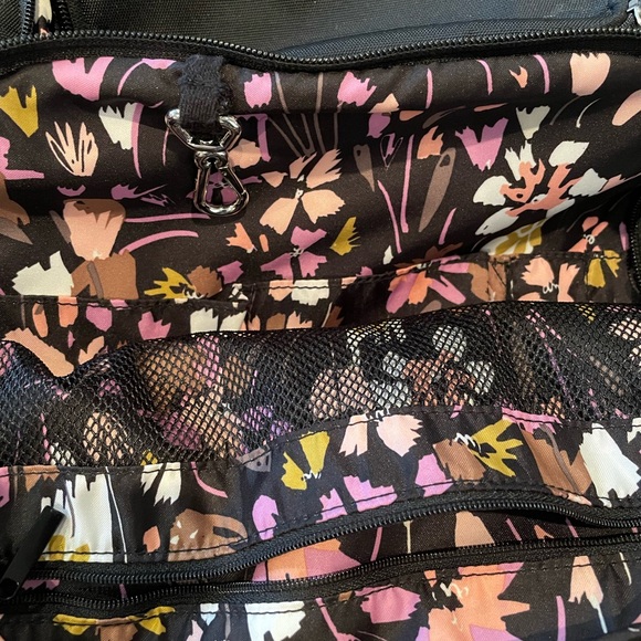 Vera Bradley Lighten Up Journey Backpack - Picture 7 of 9